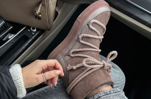 9 Best Waterproof Walking Boots That Look Good and Last