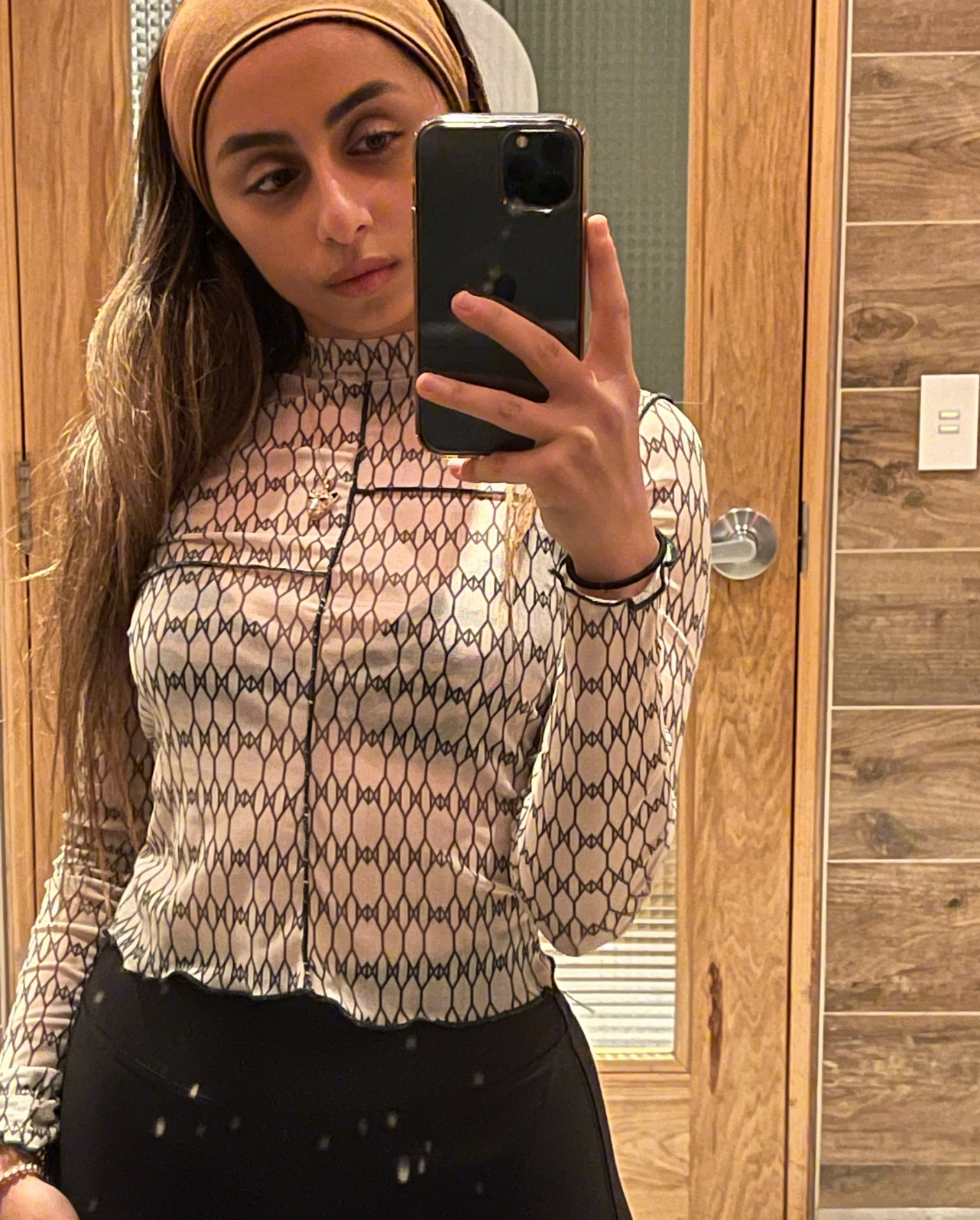 SANAYA MESH LONG SLEEVE TOP GREEN (SAMPLE SALE)